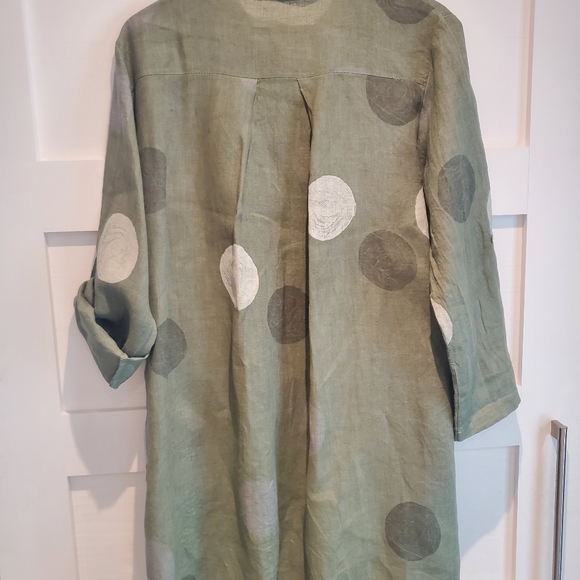 Tunic - Picture 2 of 4